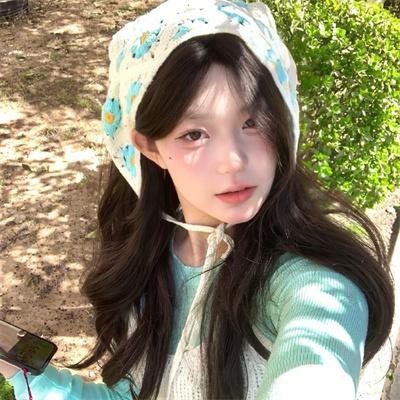 踹掉渣男后，三个哥哥团宠我